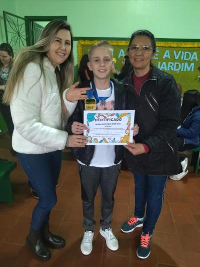 Escola Padre Gerson Galvino de Laranjeiras entrega Certificados e Medalhas aos Alunos Pelo 1Âº Lugar no IDEB 2024